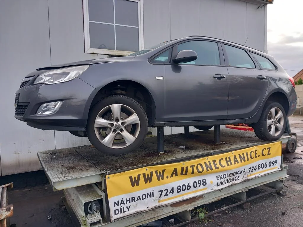 Opel Astra 1.7 Cdti A17DTR 92kW, 2011