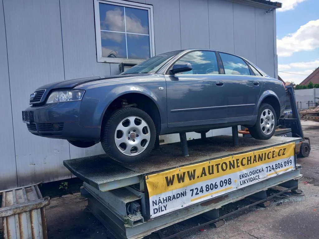 Audi A4 1.6 ALZ, 2003