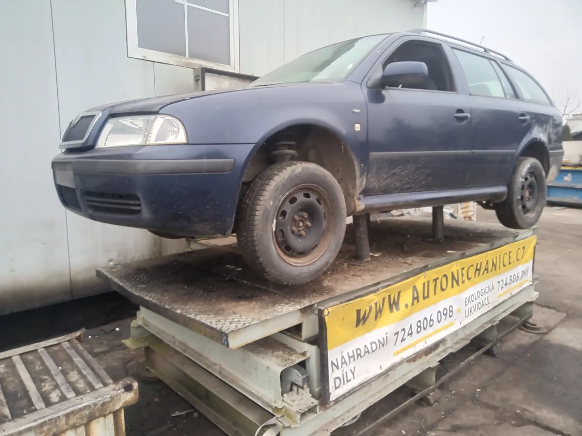 Škoda Octavia ASV, 2002