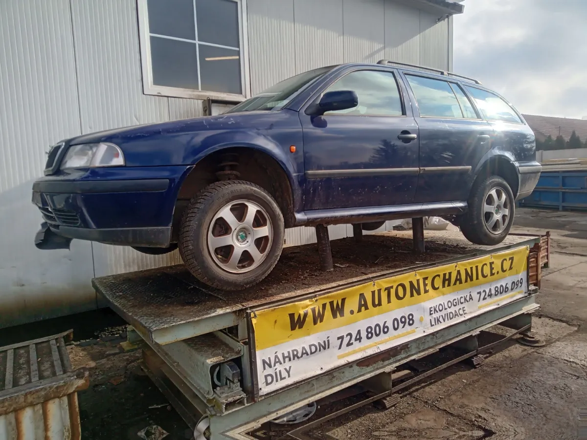 Škoda Octavia AGU, 1999