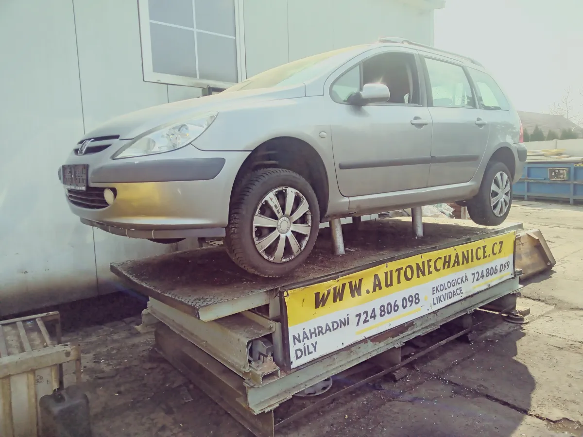 Peugeot 307 RHS, 2002
