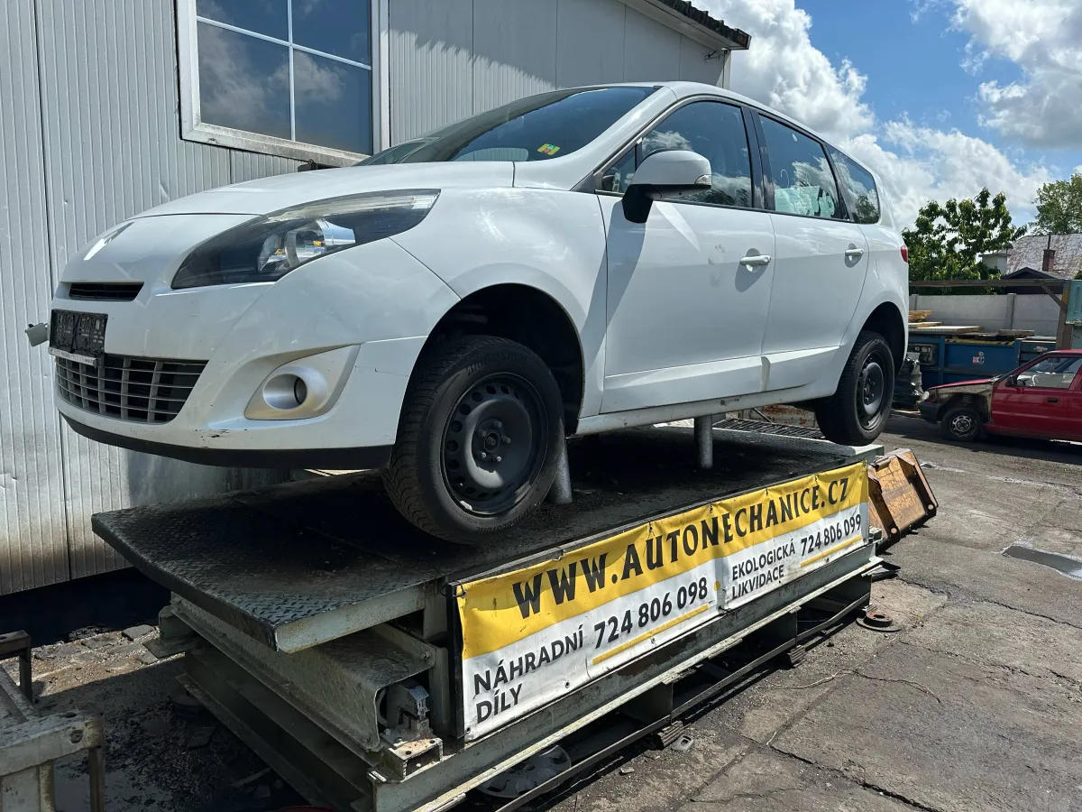 Renault Mégane Scénic III 1.4 TCe 96kW, 2011