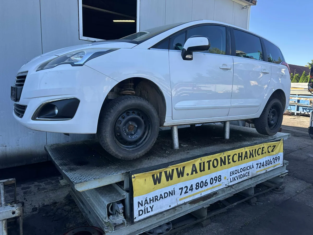 Peugeot 5008 BH01, 2015