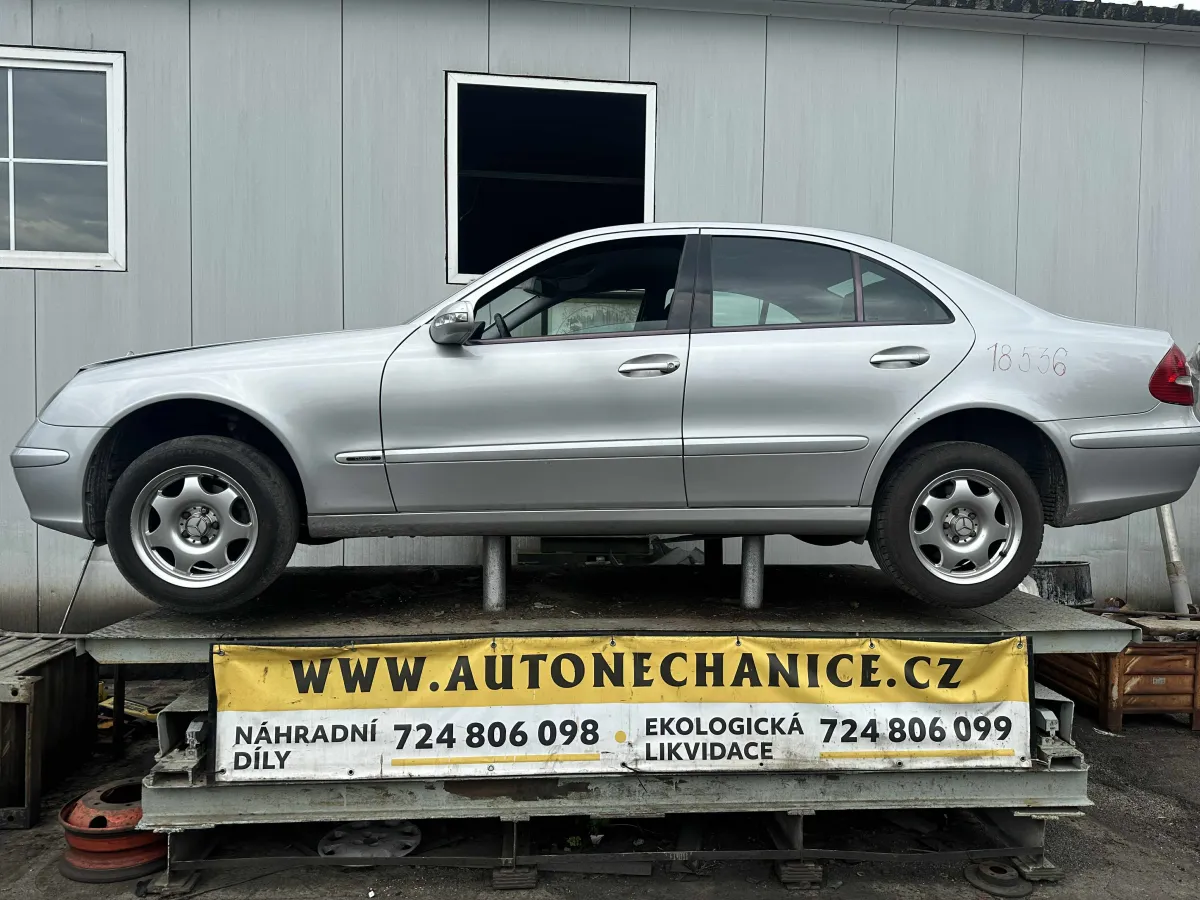 Mercedes-Benz Třídy E 646.961, 2003