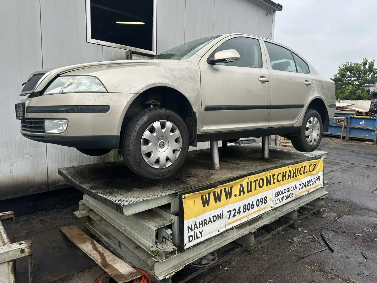 Škoda Octavia II.  1.6mpi, 2005