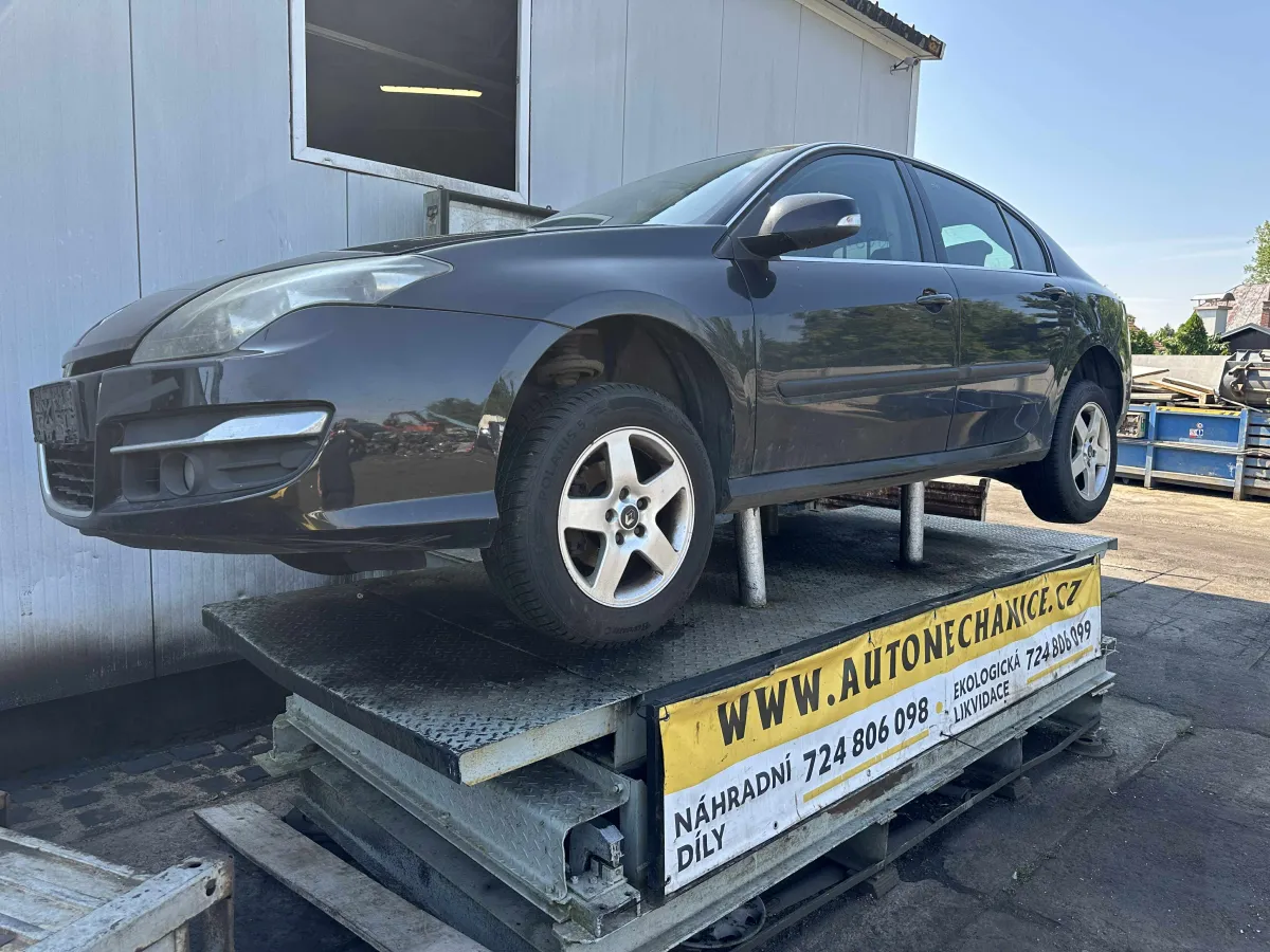 Renault Laguna K9K 5 7, 2011