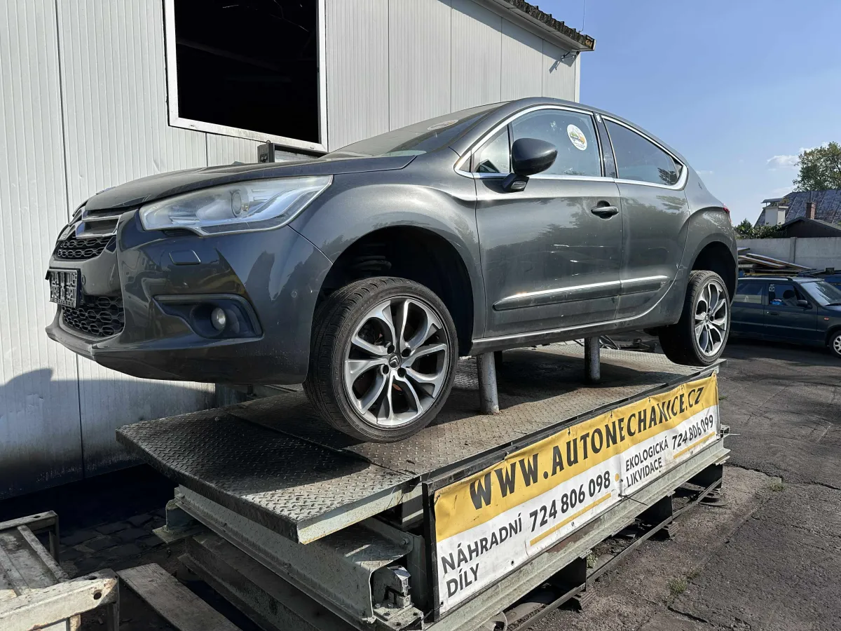 Citroën DS4, 2011