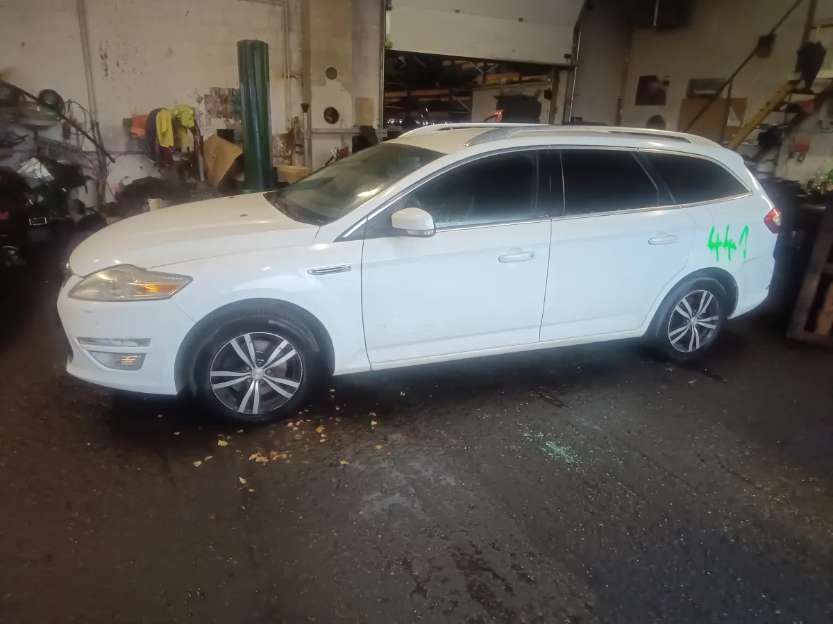 Ford Mondeo IV Facelift 2.0 SCTi 149 kW, 2011