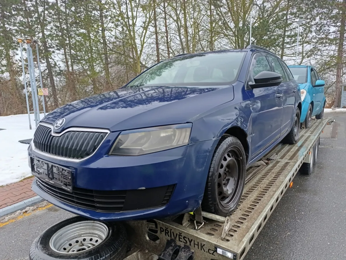 Škoda Octavia II III CXX, 2016