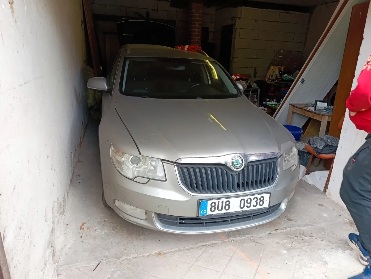Škoda Superb CFFB, 2012
